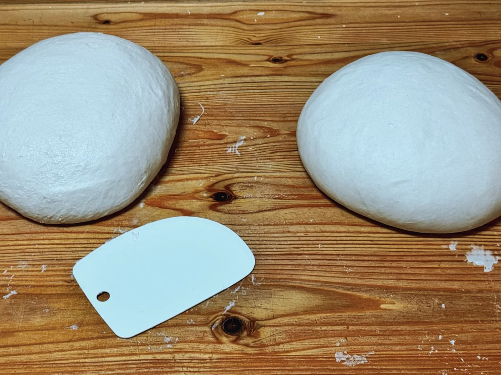 8-Stunden-Pizzateig – Zutaten (für 6 Pizzen à 280 g)